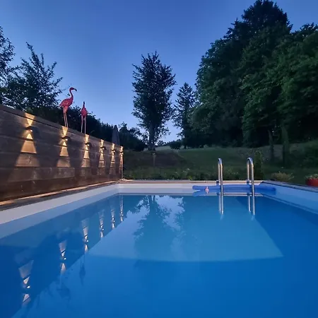 Nouveau ! Maison De Famille 4 étoiles, Jacuzzi Et Piscine Au Cœur Des Vosges - La Maison De Jeanne * Begnecourt